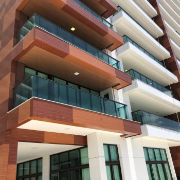 Condomínio D_Azur - ACM White Perfurado, Wood Dark e Wood Madeirado 2 (25)