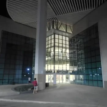 Shopping Bosque dos Ipês - ACM Nanomaxx White e Silver (14)