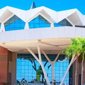 Shopping Bosque dos Ipês - ACM Nanomaxx White e Silver (4)